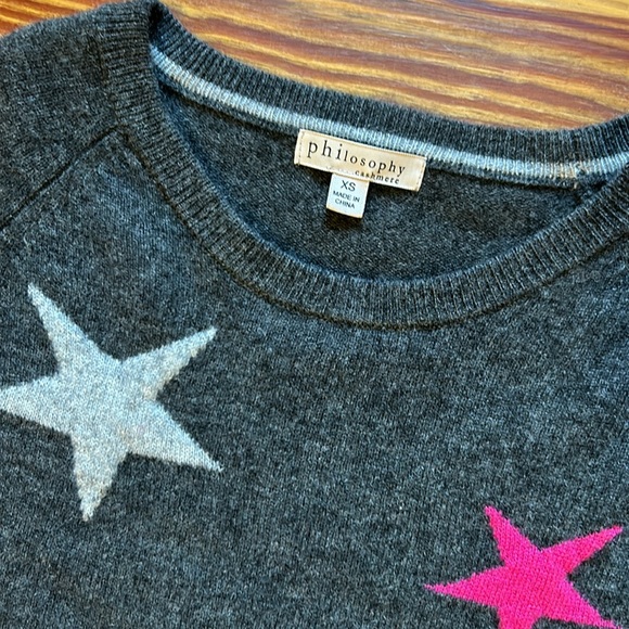 Philosophy cashmere charcoal grey with stars sweater, size xsmall - Picture 3 of 3